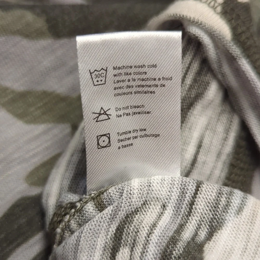 Chaser Camo Tank Top - Picture 4 of 11